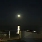 Lejlighed By The Sea *