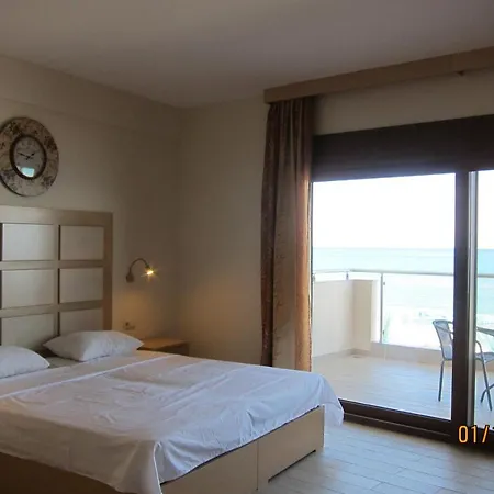 Апартаменты By The Sea
