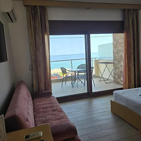 By The Sea Апартаменты