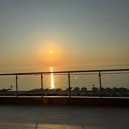 By The Sea Апартаменты Лептокария